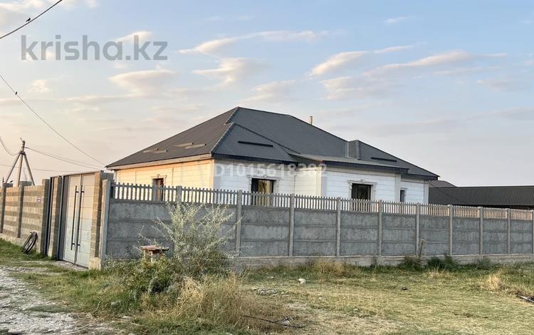 Отдельный дом · 5 комнат · 180 м² · 10 сот., мкр Аулие-Ата, Алпамыс батыр 40 — Базар Кирова (Дачия) за 42 млн ₸ в Таразе — фото 2