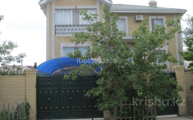 Жеке үй · 8 бөлме · 484 м² · 6 жүзд., Сейфуллина 35А, бағасы: 165 млн ₸ в Атырау — фото 13