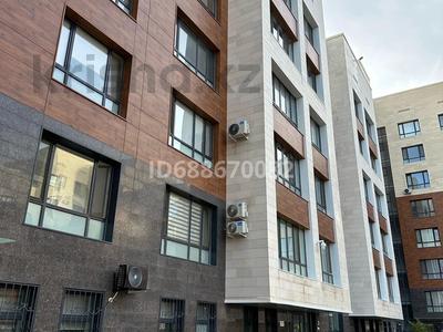 1-комнатная квартира, 40 м², 3/8 этаж посуточно, Бокейхана 38 за 20 000 〒 в Астане, Есильский р-н