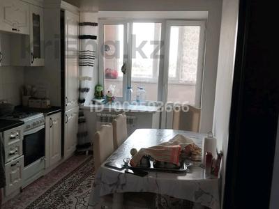 Продажа квартир в Актюбинской обл.: 2-комнатная квартира · 57.4 м² · 4/9 этаж, Нур Актобе за 18 млн 〒 2-комнатная квартира · 57.4 м² · 4/9 этаж, Нур Актобе за 18 млн 〒