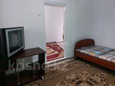 2-комнатная квартира · 60 м², Проспект Абая за 80 000 〒 в Таразе