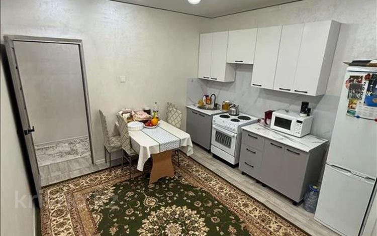 1-комнатная квартира · 42 м² · 1/5 этаж, мкр Айнабулак-3 за 26.5 млн ₸ в Алматы, Жетысуский р-н — фото 13