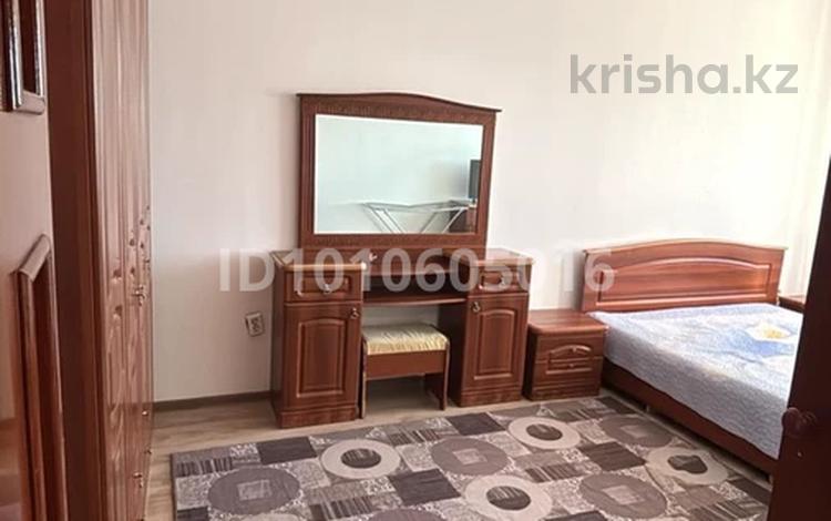 1-комнатная квартира · 42 м² · 4/5 этаж, мкр Арай-2 19 за 110 000 ₸ в Таразе — фото 2