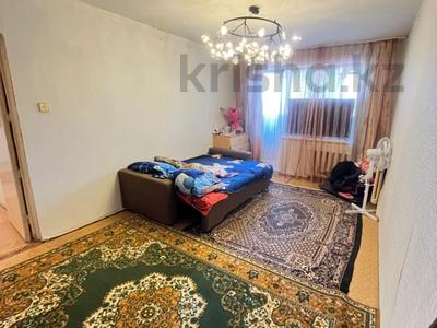 2-бөлмелі пәтер, 54 м², 9/9 қабат, Камзина 58, бағасы: 12.5 млн 〒 в Павлодаре