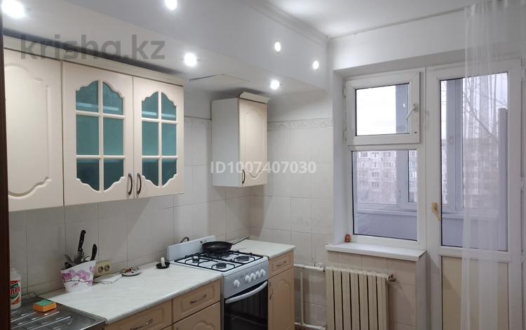 2-комнатная квартира · 59 м² · 5/5 этаж, мкр 8 70 — Алтын орда за 130 000 ₸ в Актобе — фото 3