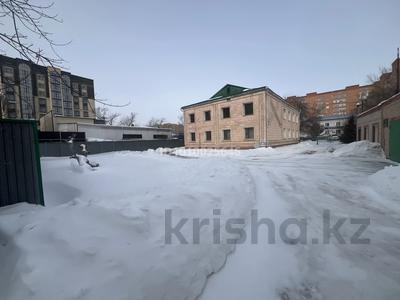 Еркін, кеңселер, дүкендер мен бутиктер, қоймалар, жқб, автосервистер мен көлік жуу, қоғамдық тамақтану орны, сұлулық салондары, ауыл шаруашылығы, монша, қонақ үй және демалыс орындары, фитнес және спорт, медорталықтар мен дәріханалар, білім орталықтары, ойын-сауық, конференц-залдар, кабинеттер және жұмыс орындары, студиялар · 411 м², бағасы: 2.2 млн 〒 в Кокшетау