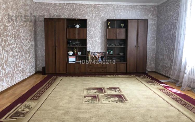 Үйдің бір бөлігі · 5 бөлме · 180 м² · 15 жүзд., А. Жакауов 20, бағасы: 11.4 млн ₸ в Саина Шапагатовой — фото 2