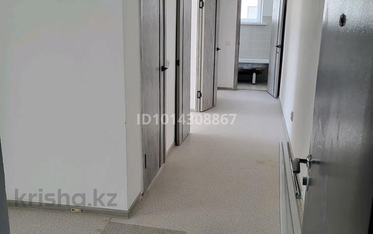 3-комнатная квартира · 67 м² · 3/5 этаж, Левый берег 18 — Стадии за 100 000 ₸ в  — фото 2