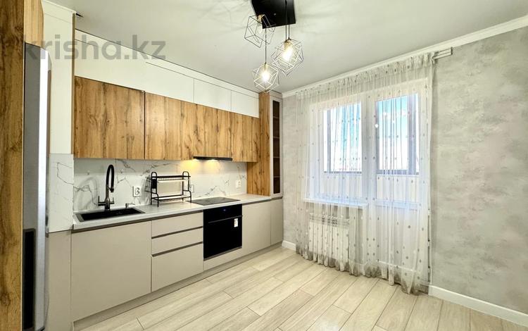 3-комнатная квартира · 82 м² · 8/10 этаж, К.Мухамедханова 47 — Гимназия №90 за 48 млн ₸ в Астане, Есильский р-н — фото 2