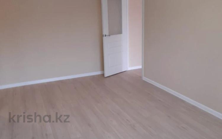 2-бөлмелі пәтер · 44 м² · 2/4 қабат, Көктем-3 ш/а. 4, бағасы: 35 млн ₸ в Алматы, Бостандыкский р-н — фото 2