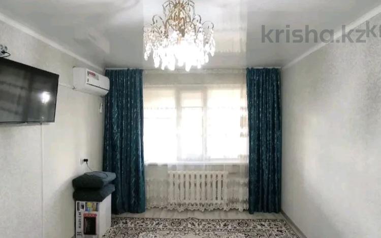 2-комнатная квартира · 38 м² · 1/4 этаж, Молдагуловой — КОЛОС за 150 000 ₸ в Шымкенте — фото 2