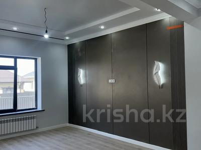 Жеке үй · 5 бөлме · 185 м² · 6 жүзд., улица Саукеле — ул Шерхана Муртаза, бағасы: 49 млн ₸ в Каскелене