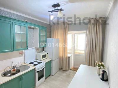 2-бөлмелі пәтер · 60 м² · 7/9 қабат, Момышулы 4, бағасы: 18 000 ₸ в Астане, Алматы р-н