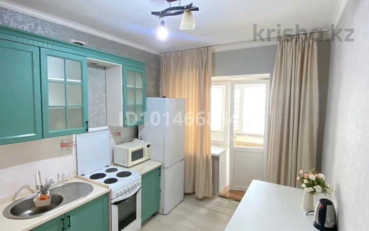 2-бөлмелі пәтер · 60 м² · 7/9 қабат, Момышулы 4, бағасы: 18 000 ₸ в Астане, Алматы р-н — фото 9