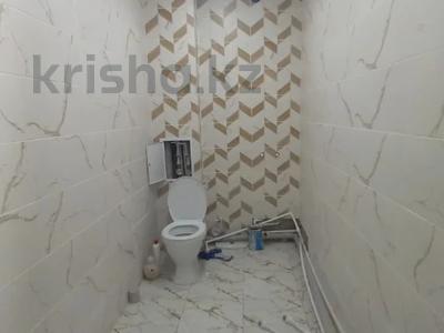 2-комнатная квартира · 60.4 м² · 3/5 этаж, Асау барака за 17 млн 〒 в Актобе