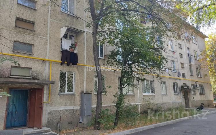 1-комнатная квартира · 10 м² · 3/4 этаж, мкр №6 за 11.5 млн ₸ в Алматы, Ауэзовский р-н — фото 2