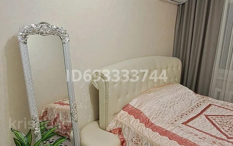 2-комнатная квартира · 48 м² · 3/4 этаж, мкр №6 12 — Абая - Саина за 18 000 ₸ в Алматы, Ауэзовский р-н — фото 37