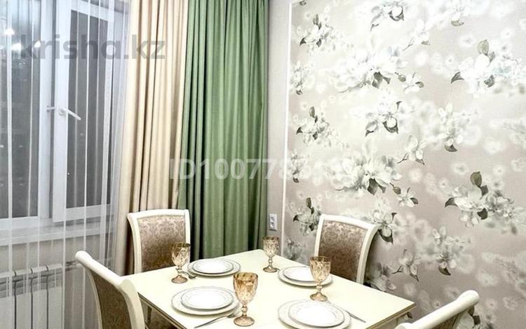 3-комнатная квартира · 82 м² · 8/10 этаж, мкр Юго-Восток 70 за 41 млн ₸ в Караганде, Казыбек би р-н — фото 2