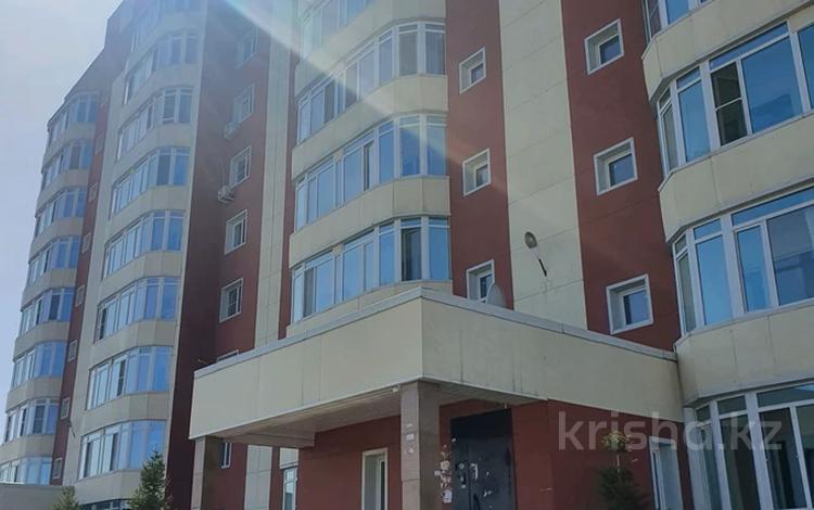 2-комнатная квартира, 85 м², 9/9 этаж, Казыбек Би 17 за 35.5 млн 〒 в Усть-Каменогорске — фото 2