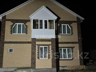 Жеке үй · 3 бөлме · 200 м², Достык 14б — Магазин Арман, бағасы: 120 000 ₸ в Бурабае