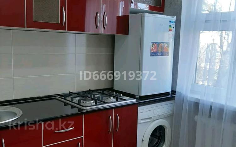 2-комнатная квартира · 42 м² · 5/5 этаж, Казыбек би центр — Пр Джамбула за 12 000 ₸ в Таразе — фото 2