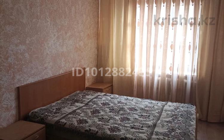 3-бөлмелі пәтер · 58 м² · 1/5 қабат, Пр Абая 69 — Магазин Элис, ДК, акимат, бағасы: 8.5 млн ₸ в Шахтинске — фото 2