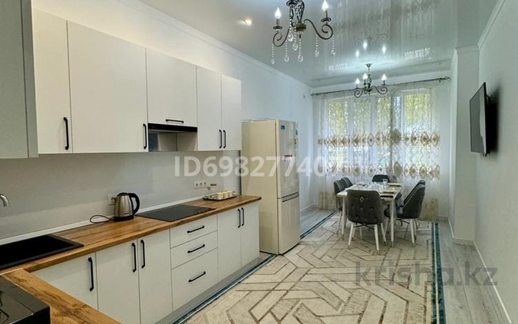 3-бөлмелі пәтер · 76 м² · 1/13 қабат, Утепова 20 — Розыбакиева, бағасы: 450 000 ₸ в Алматы, Бостандыкский р-н — фото 4