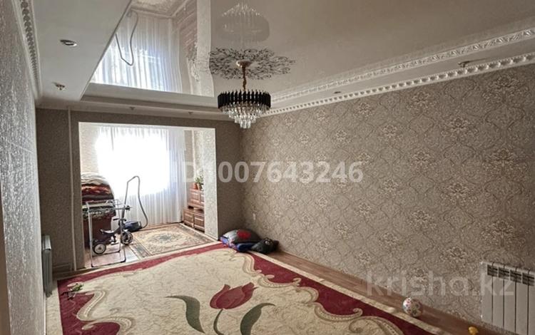 3-бөлмелі пәтер · 80 м² · 1/4 қабат, Мәңгілік ел 50, бағасы: 25 млн 〒 в Таразе — фото 2