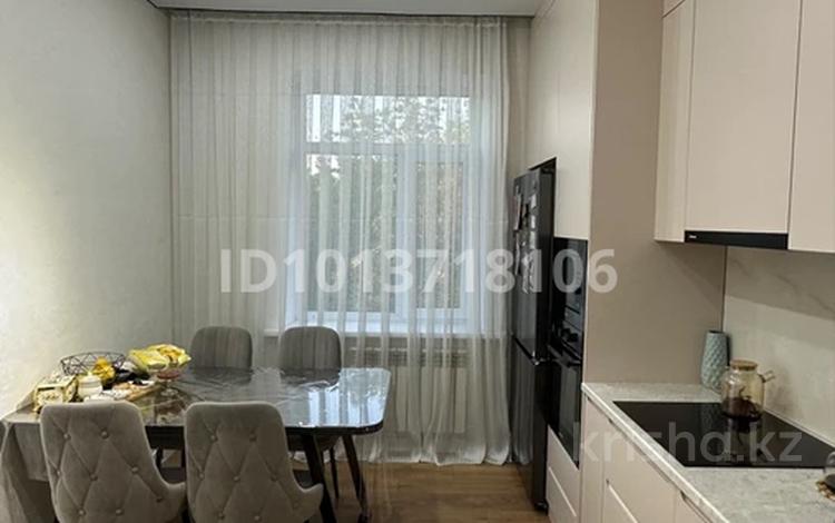 2-комнатная квартира · 60 м² · 2/3 этаж, Тельмана 1/2 за 21.5 млн ₸ в Караганде, Алихана Бокейханова р-н — фото 2