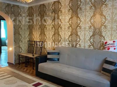 3-бөлмелі пәтер · 57.6 м² · 2/5 қабат, мкр Михайловка , Аманжолова 45 — Михайловка, 2 коробка, бағасы: 27.9 млн ₸ в Караганде, Казыбек би р-н