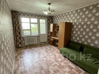 2-комнатная квартира · 48 м² · 2/5 этаж, мкр 5, Тургенева за 10.5 млн ₸ в Актобе