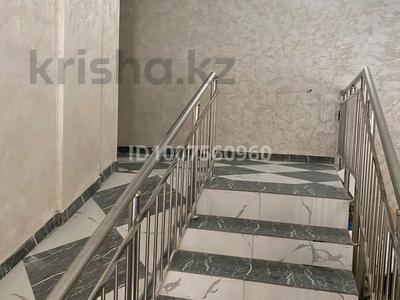 1-комнатная квартира · 50 м² · 1/10 этаж, мкр Нурсая, Т. Жумагалиева 10 за 150 000 ₸ в Атырау