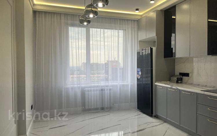 3-комнатная квартира, 100 м², 7/16 этаж, Сатпаева — Тлендиева