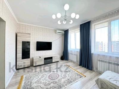 2-бөлмелі пәтер, 65 м², 12/13 қабат, Кошкарбаева 37, бағасы: 22.5 млн 〒 в Астане, Алматы р-н