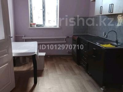 Часть дома · 1 комната · 30 м² · 10 сот., мкр Орлеу, Елжан утеев 41 за 100 000 ₸ в Атырау