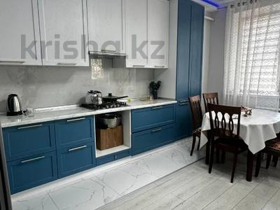 3-комнатная квартира · 90 м² · 1/5 этаж, мкр. Алтын орда за 39 млн ₸ в Актобе