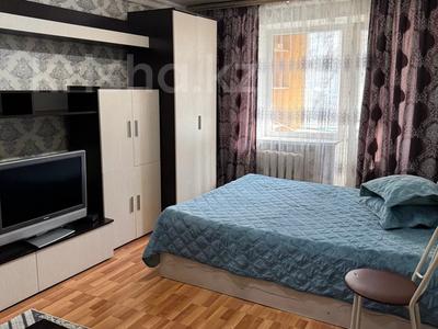 1-комнатная квартира · 30 м² · 3/4 этаж, Наурызбай батыр 25 — Наурызбай батыр Жібек жолы за 14 000 ₸ в Алматы, Алмалинский р-н