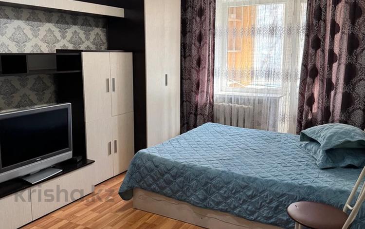 1-комнатная квартира · 30 м² · 3/4 этаж, Наурызбай батыр 25 — Наурызбай батыр Жібек жолы за 14 000 ₸ в Алматы, Алмалинский р-н — фото 2