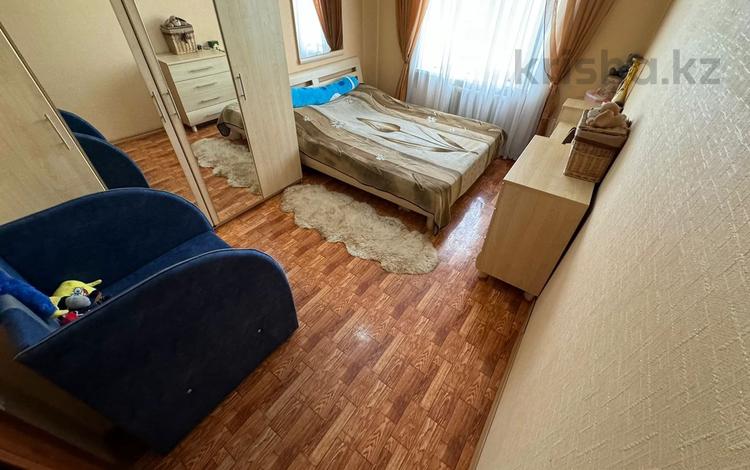 3-комнатная квартира · 69.2 м² · 3/8 этаж, 8 микрорайон 65 за 19.8 млн ₸ в Темиртау — фото 2
