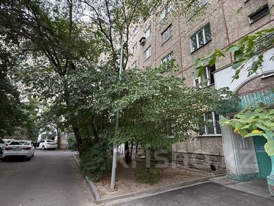 2-бөлмелі пәтер · 60 м² · 2/9 қабат, мкр Жетысу-2 47, бағасы: 250 000 〒 в Алматы, Ауэзовский р-н