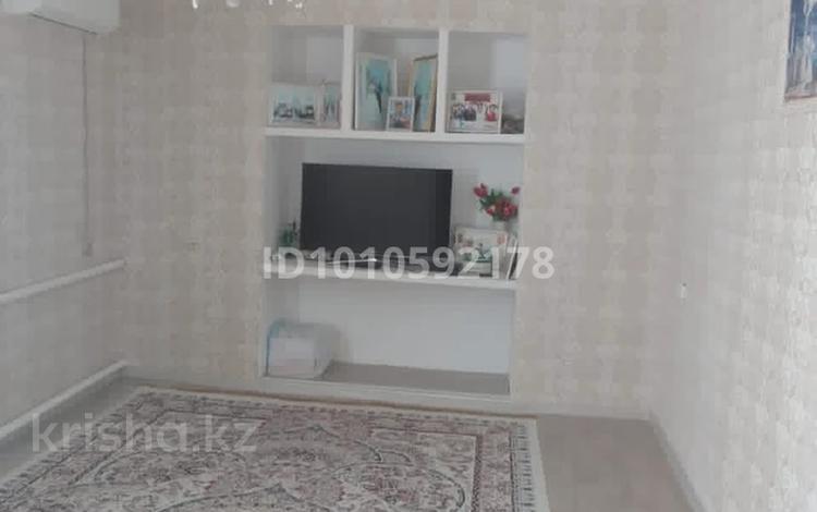 4-бөлмелі пәтер · 67.8 м² · 1/1 қабат, Оборонная 10, бағасы: 12 млн ₸ в  — фото 2