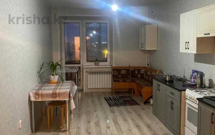 1-комнатная квартира · 55 м² · 3/9 этаж, Микрорайон Береке 52 за 23.9 млн ₸ в Костанае — фото 2