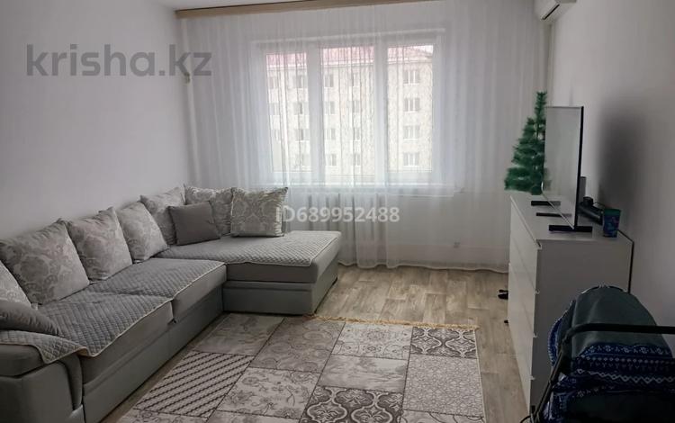 2-комнатная квартира, 48 м², 4/5 этаж помесячно, 10 микрорайон 15