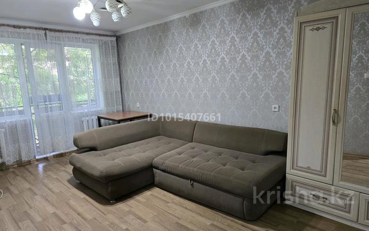 1-комнатная квартира · 40 м² · 3/5 этаж, 8-й микрорайон 5 за 160 000 ₸ в Шымкенте, Туран р-н — фото 2