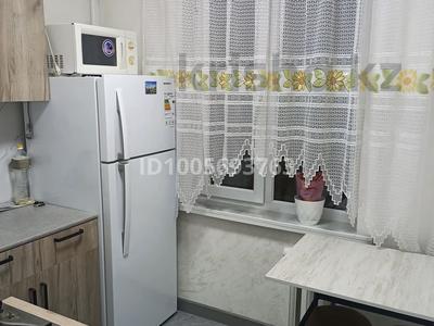 Аренда квартир в Алматы: 2-комнатная квартира · 43 м² · 3/5 этаж, мкр Тастак-3 54 — Брусиловского за 270 000 〒 2-комнатная квартира · 43 м² · 3/5 этаж, мкр Тастак-3 54 — Брусиловского за 270 000 〒 в Алматы, Алмалинский р-н