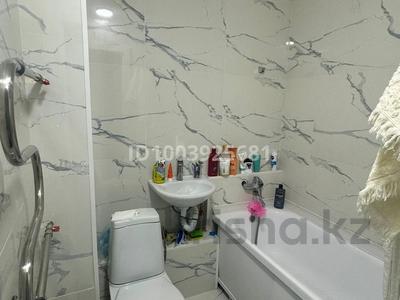 2-бөлмелі пәтер · 45 м² · 1/5 қабат, мкр Тастак-2 27, бағасы: 250 000 ₸ в Алматы, Алмалинский р-н