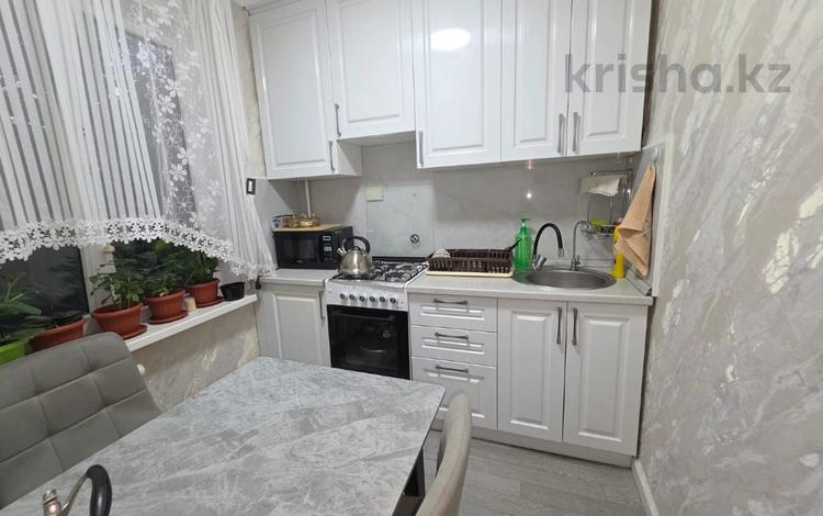3-комнатная квартира · 60 м² · 4/5 этаж, мкр Айнабулак-3 за 44 млн ₸ в Алматы, Жетысуский р-н — фото 17