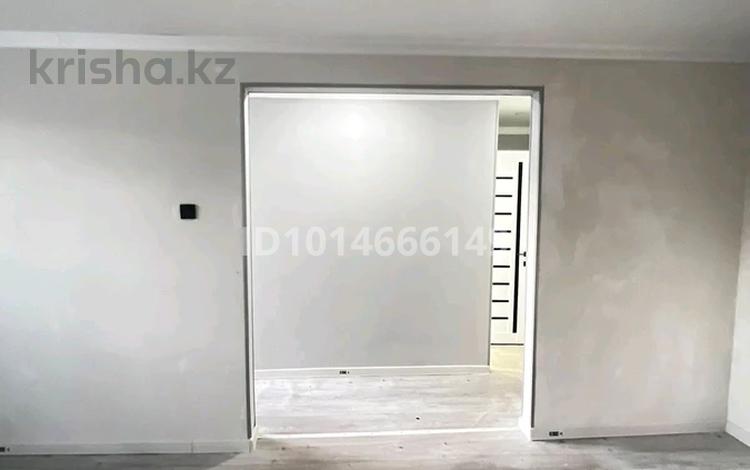 2-комнатная квартира · 44 м² · 4/5 этаж, Мәңгілік ел 20 — Рядом ТД Салтанат за 10 млн ₸ в Сатпаев — фото 2