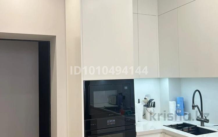 3-бөлмелі пәтер · 103 м² · 1/6 қабат, мкр Ерменсай, бағасы: 146 млн ₸ в Алматы, Бостандыкский р-н — фото 2