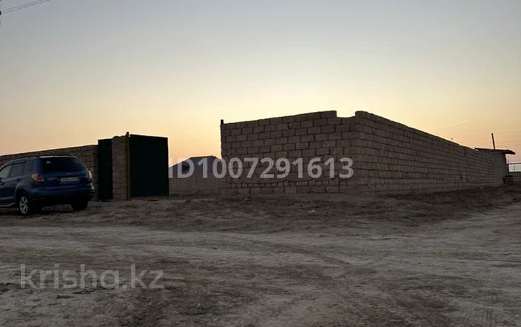 Участок · 10 соток, Мерей 70 коше 90 — Мектепке жакын!!! су газ бар жер улкен заворда улкен жер 10 соттык за 3.2 млн 〒 в Жанаозен — фото 2